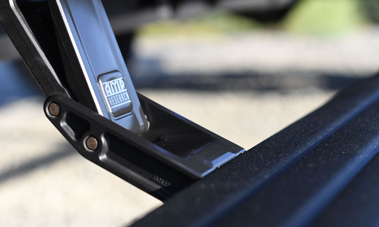 AMP Research PowerStep™ Smart Series - 86252-01A